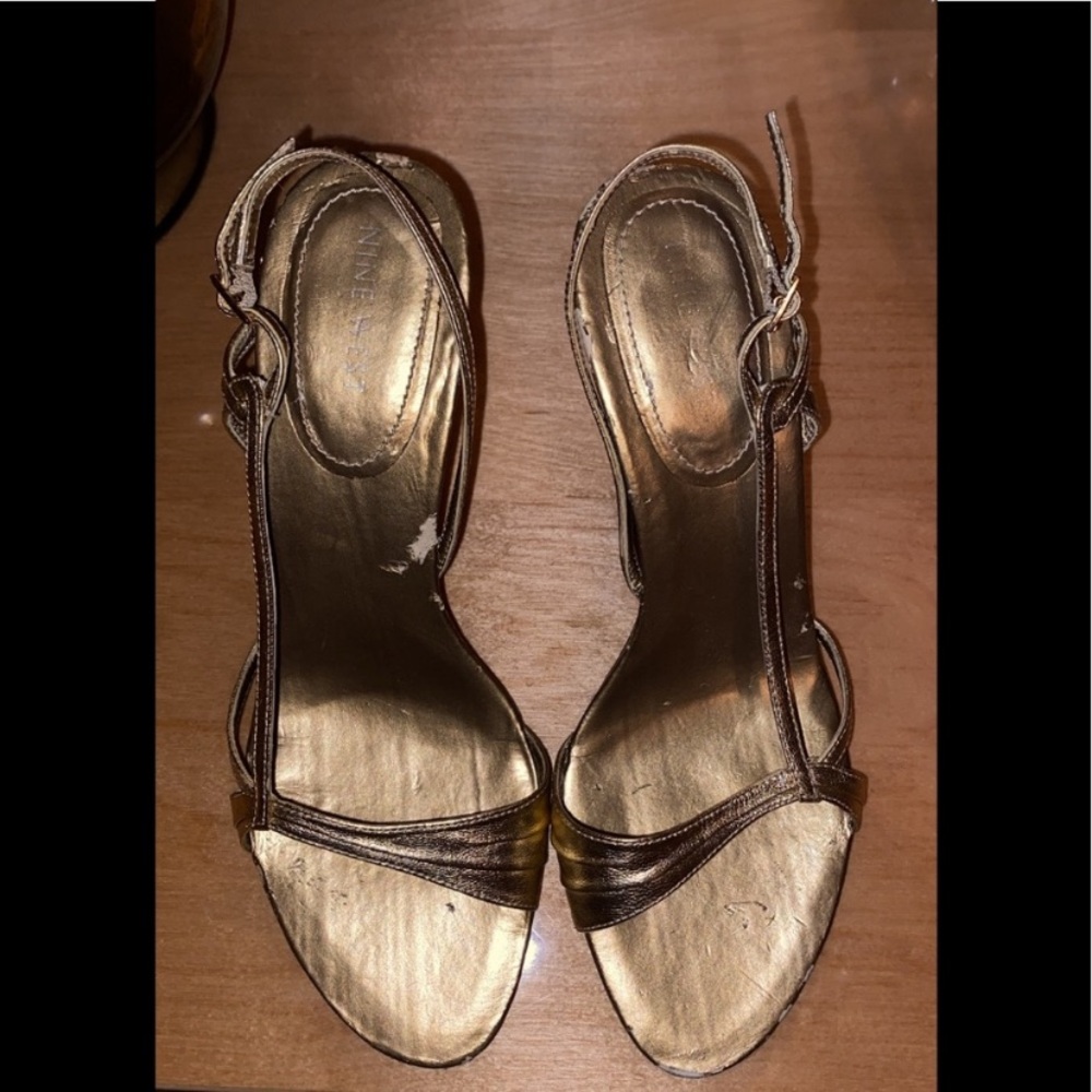 Women's gold high heels-size 7